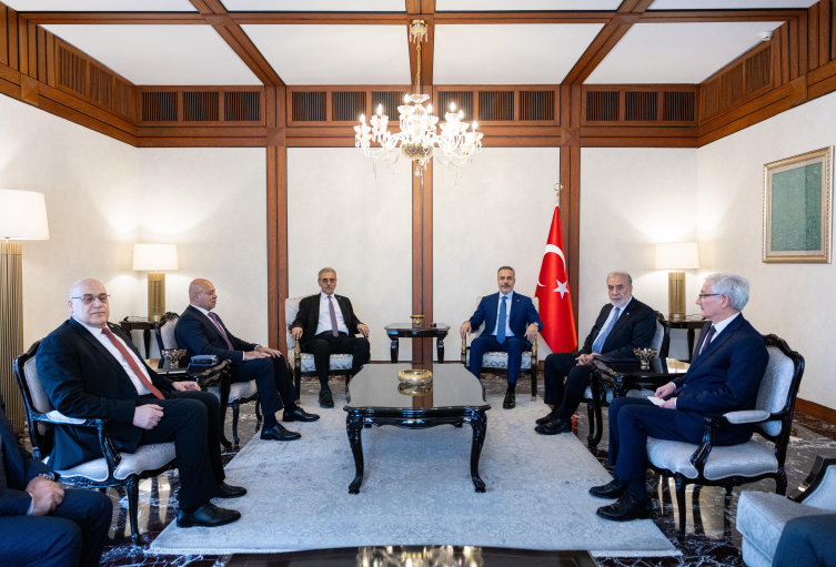 Bakan Fidan, Gazze Yönetimi Ulusal Komitesi Başkanı Şaas ile görüştü