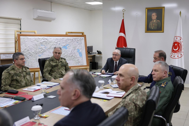 Bakan Güler: Suriye Milli Ordusu'nun topraklarının tamamını kurtaracağına inanıyoruz