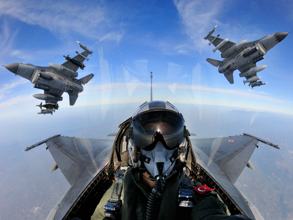 Mevcut durumda Türk hava sahası çoğunlukla F-16 uçaklarıyla korunuyor.