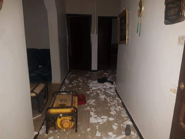 Libya'da Hafter sivil yerleşim yerlerini bombalıyor