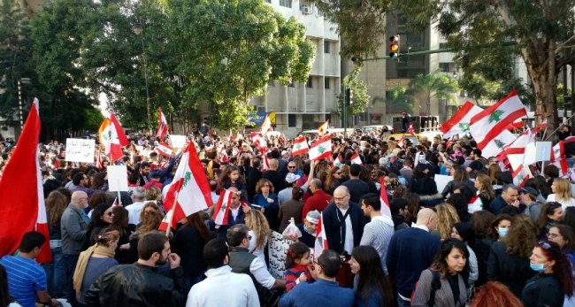 Lübnan'da ekonomik tedbirlere yönelik tepkiler sürüyor