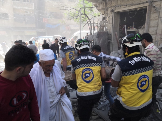 Esed rejimi pazara saldırdı: 4 ölü, 40'dan fazla yaralı
