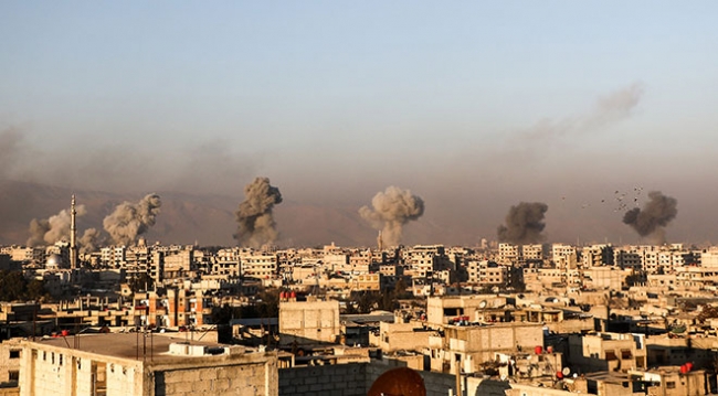 Esed Güçleri Doğu Guta'ya tekrar saldırdı