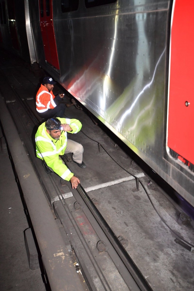 Ankara Metrosu'nda kaza: Seferler durduruldu