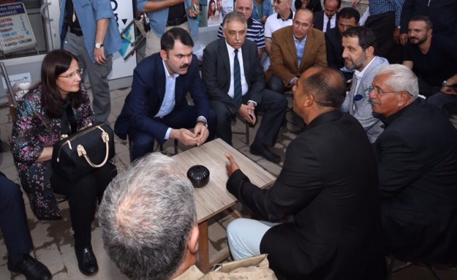 Çevre ve Şehircilik Bakanı Murat Kurum Hakkari'de