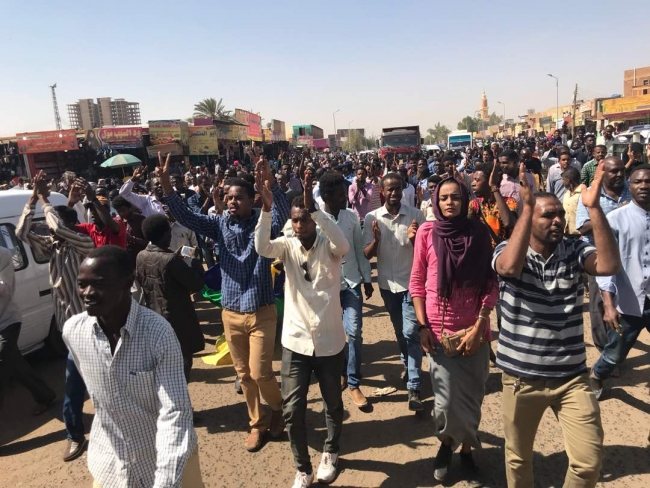 Sudan'da ekonomik sıkıntıların protesto edildiği gösteriler yayılıyor