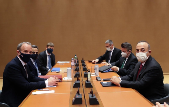 Dışişleri Bakanı Çavuşoğlu'nun yoğun Cenevre temasları