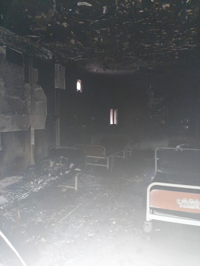 PKK/YPG Tel Abyad Hastanesi'ni ateşe vermiş