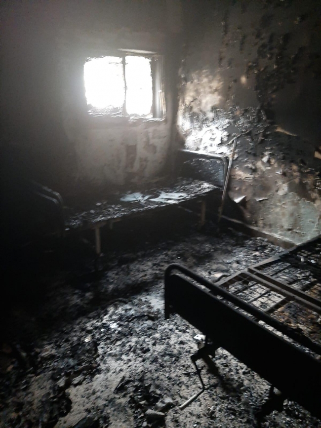 PKK/YPG Tel Abyad Hastanesi'ni ateşe vermiş