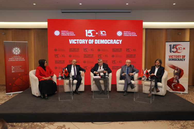 "Milli İrade ve Demokratik Direnç: 10. Yılında 15 Temmuz" panelleri düzenlendi