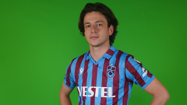 Enis Destan Trabzonspor'da formayı istiyor