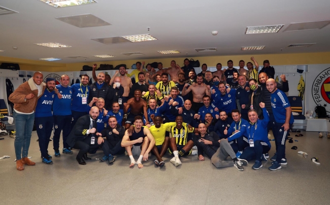 Fenerbahçe üç puanı 3 golle aldı