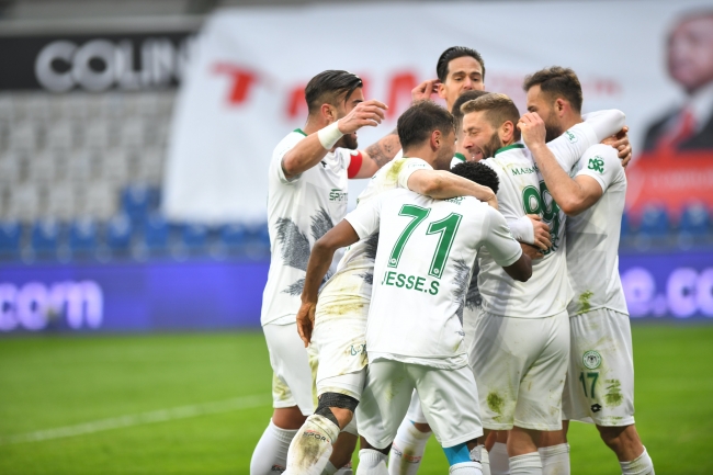 Başakşehir ile Konyaspor beraberliğe abone