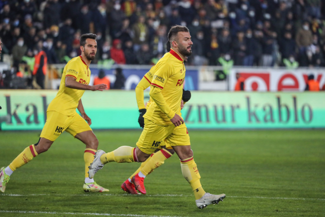 Göztepe Malatya'da sevindi