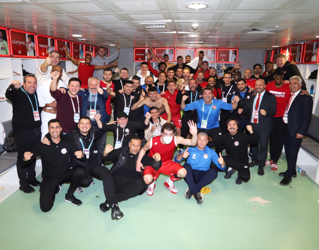 Antalyaspor Sivasspor'u tek golle geçti