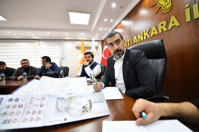 Ankara'daki AK Partili belediyelerden deprem seferberliği