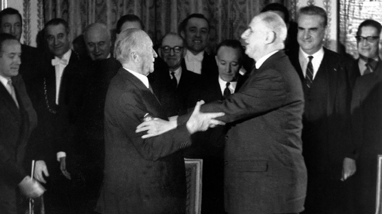 Bundan 60 yıl önce Almanya ve Fransa ilişkilerini bugün de etkileyen Élysée Antlaşması'nı imzaladı.
