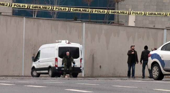 Anadolu Adliyesinde bomba paniği