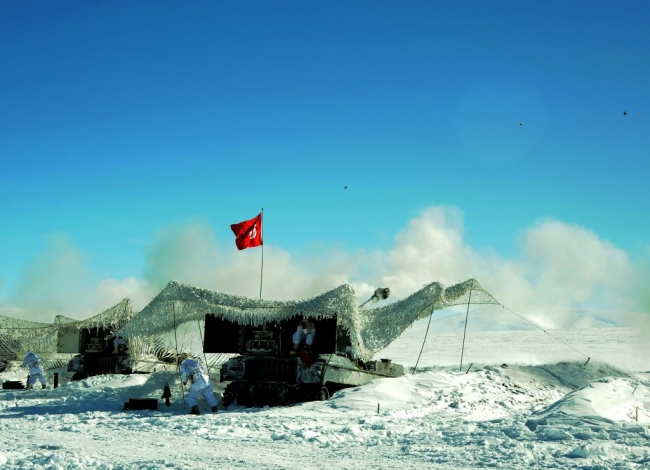 TSK'dan eksi 25 derecede 'Kış Tatbikatı'