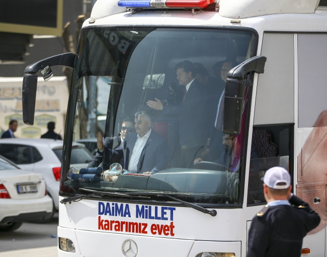 Başbakan Yıldırım 51 ilde miting yaptı