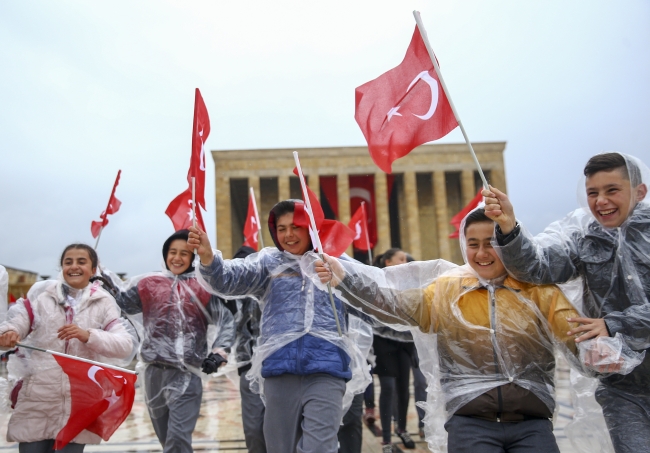 Yurdun dört bir yanında 23 Nisan coşkusu