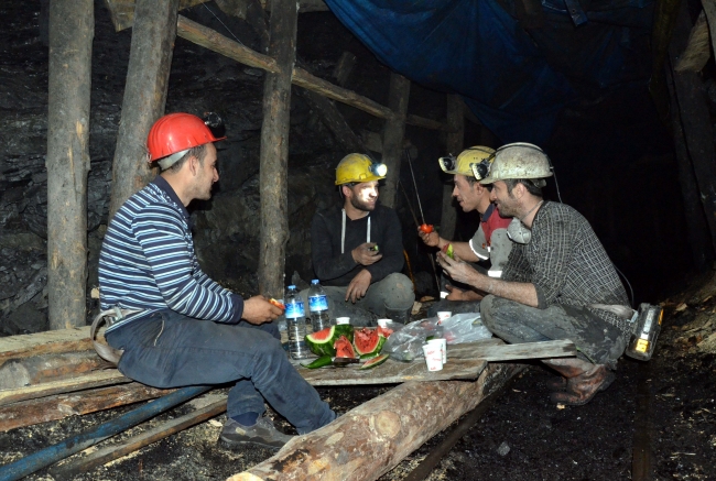 Maden ocağında ilk sahur