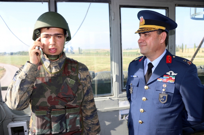 Gökyüzü bekçilerinin bayram heyecanı