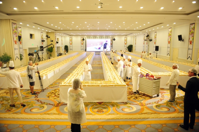 633 metrelik meyveli kek rekoru hedefliyor