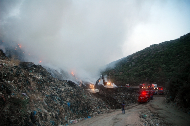 Bodrum'daki depolama alanında çıkan yangın kontrol altına alındı