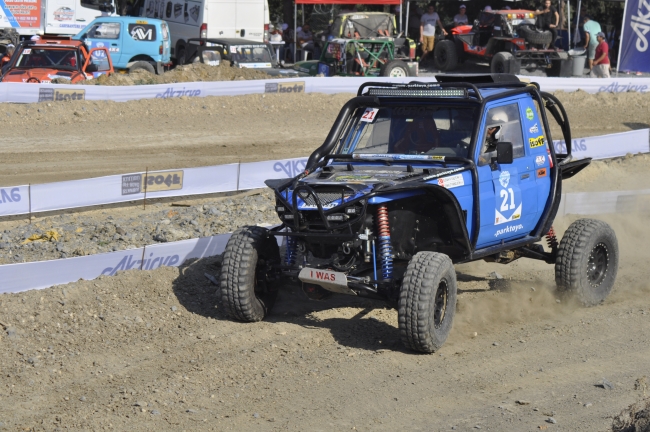 İstanbul'da "Off Road" yarışı