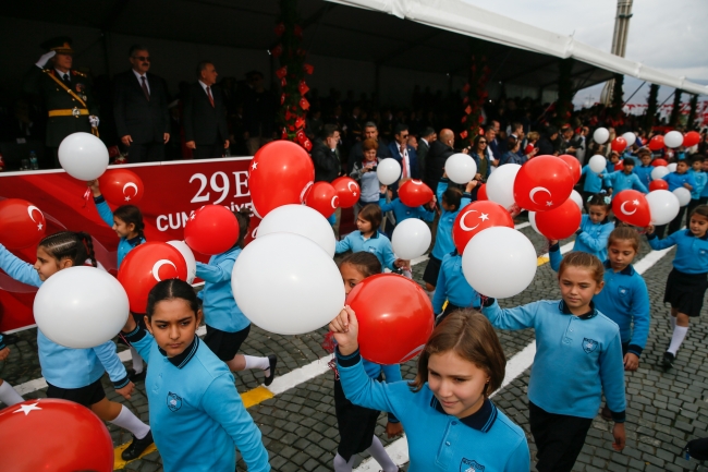 Cumhuriyet Bayramı tüm yurtta coşkuyla kutlandı