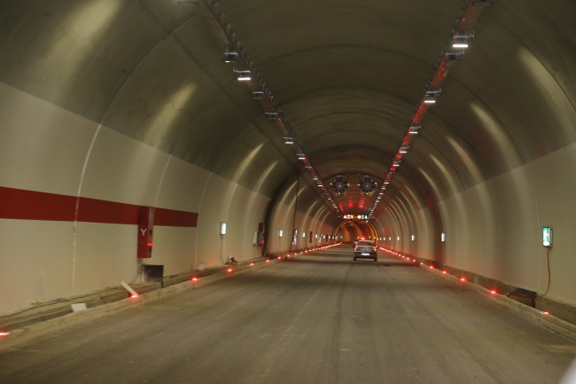 Ovit Tüneli Kontrollü olarak ulaşıma açıldı