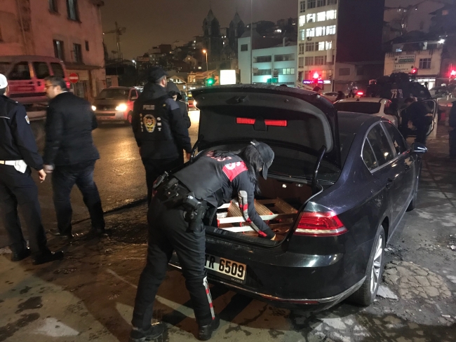 İstanbul'da 5 bin polisle asayiş uygulaması