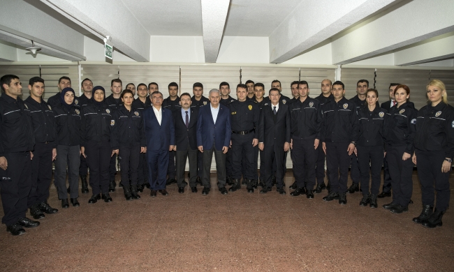 Başbakan Binali Yıldırım: Terörü taarruz esasıyla ülkenin gündeminden çıkaracağız