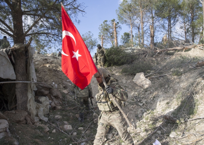 Afrin'in batısındaki Alkana köyü PYD/PKK'dan temizlendi