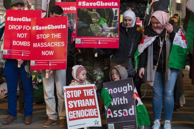 Doğu Guta saldırıları Londra'da protesto edildi