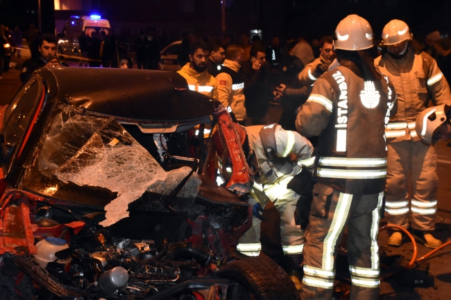 İstanbul Maltepe'de zincirleme trafik kazası: 1 ölü, 2 yaralı