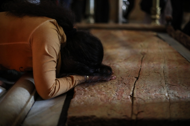 Kudüs'teki Kıyamet Kilisesi'nde ibadet başladı