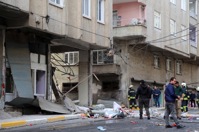 Diyarbakır'da uçan balon imalathanesinde patlama