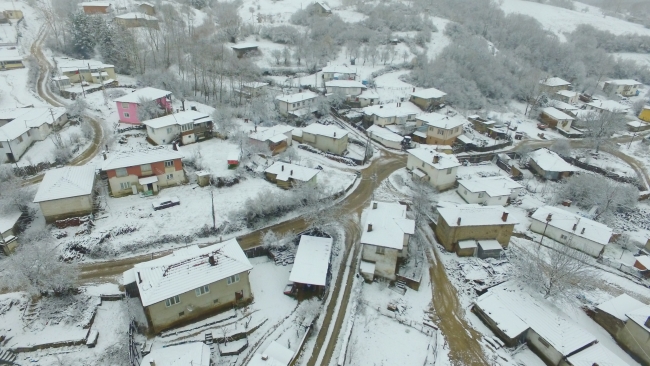 Istranca Ormanları beyaza büründü