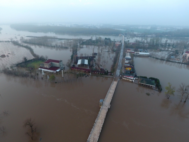 Tunca ve Meriç nehirlerinin debileri düşmeye başladı