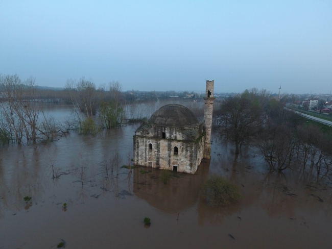 Tunca ve Meriç nehirlerinin debileri düşmeye başladı