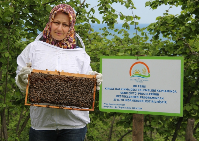 Genç çiftçiler hayallerine devlet desteğiyle kavuşuyor