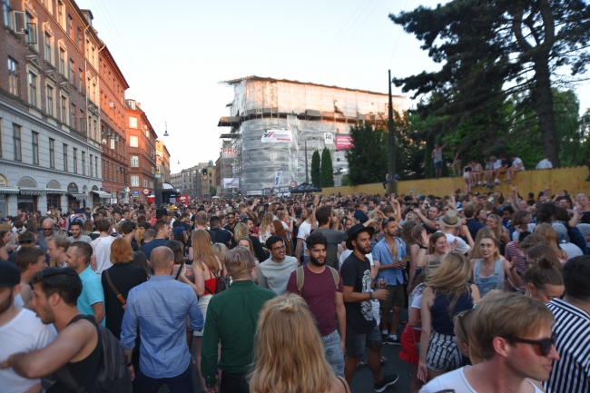 Kopenhag sokaklarında müzik festivali