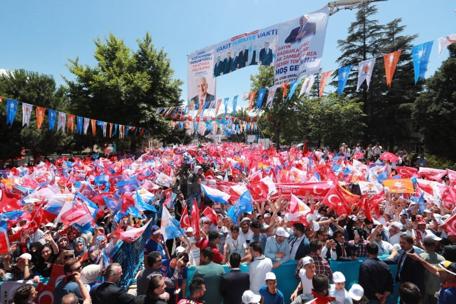 Başbakan Yıldırım: Bu ay iki bayram kutluyoruz