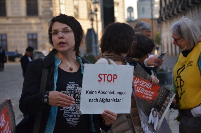 Avusturya’da Afgan göçmenler için eylem yapıldı