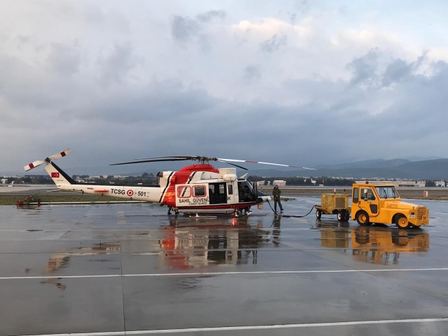 Ege Denizi'nde mahsur kalan göçmenler kurtarıldı