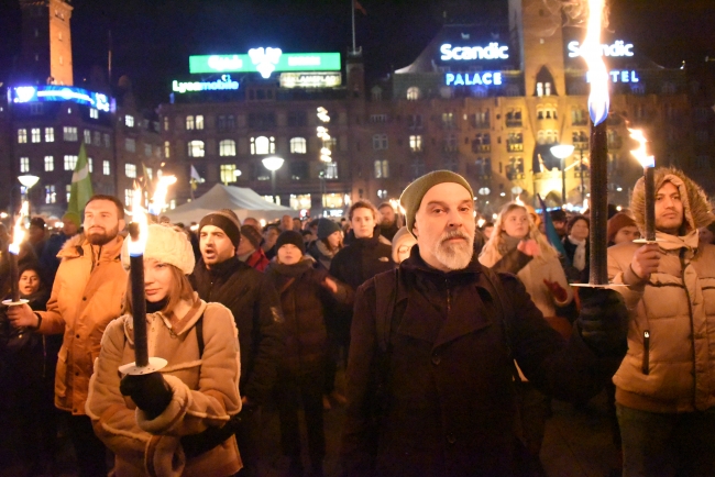 Danimarka'da mültecilere yönelik sert yasalar protesto edildi