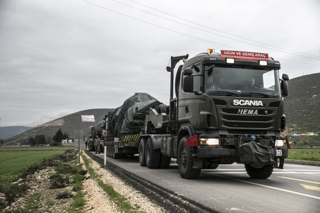 Suriye sınırına askeri sevkiyat