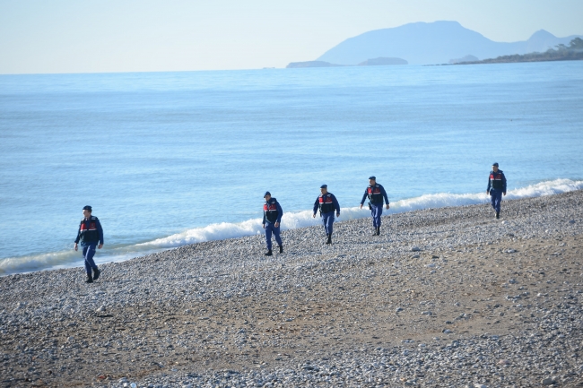 30 dalgıç denizde Buse Acar'ı arıyor